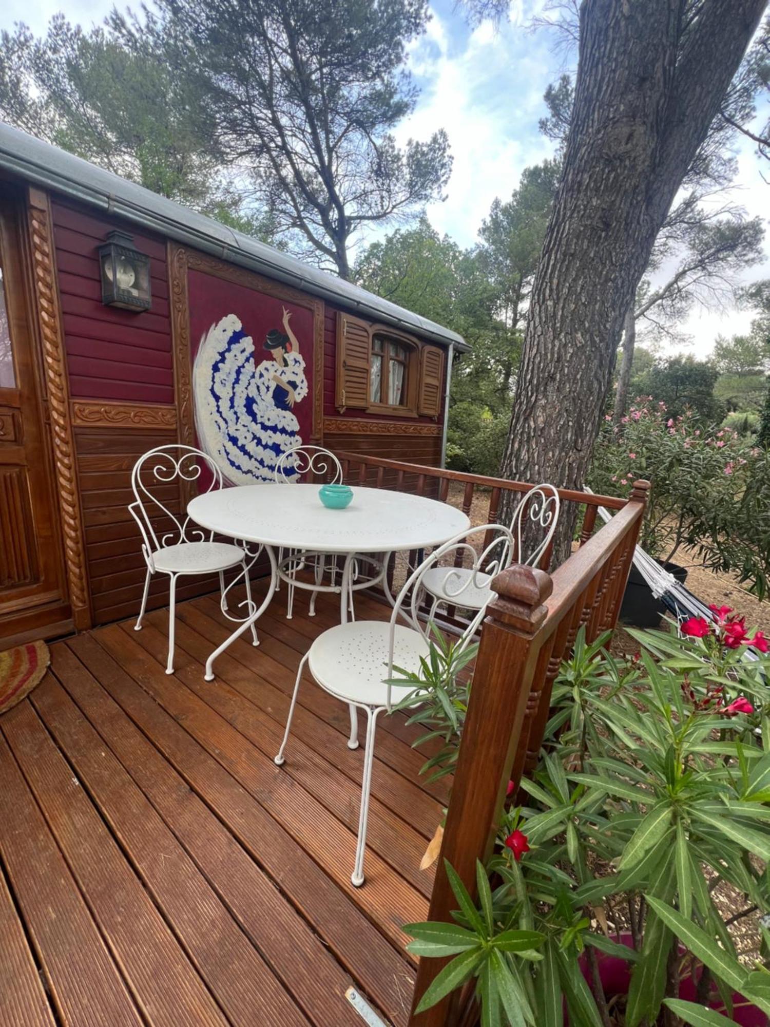 Villa Appel Du Luberon Mérindol Esterno foto
