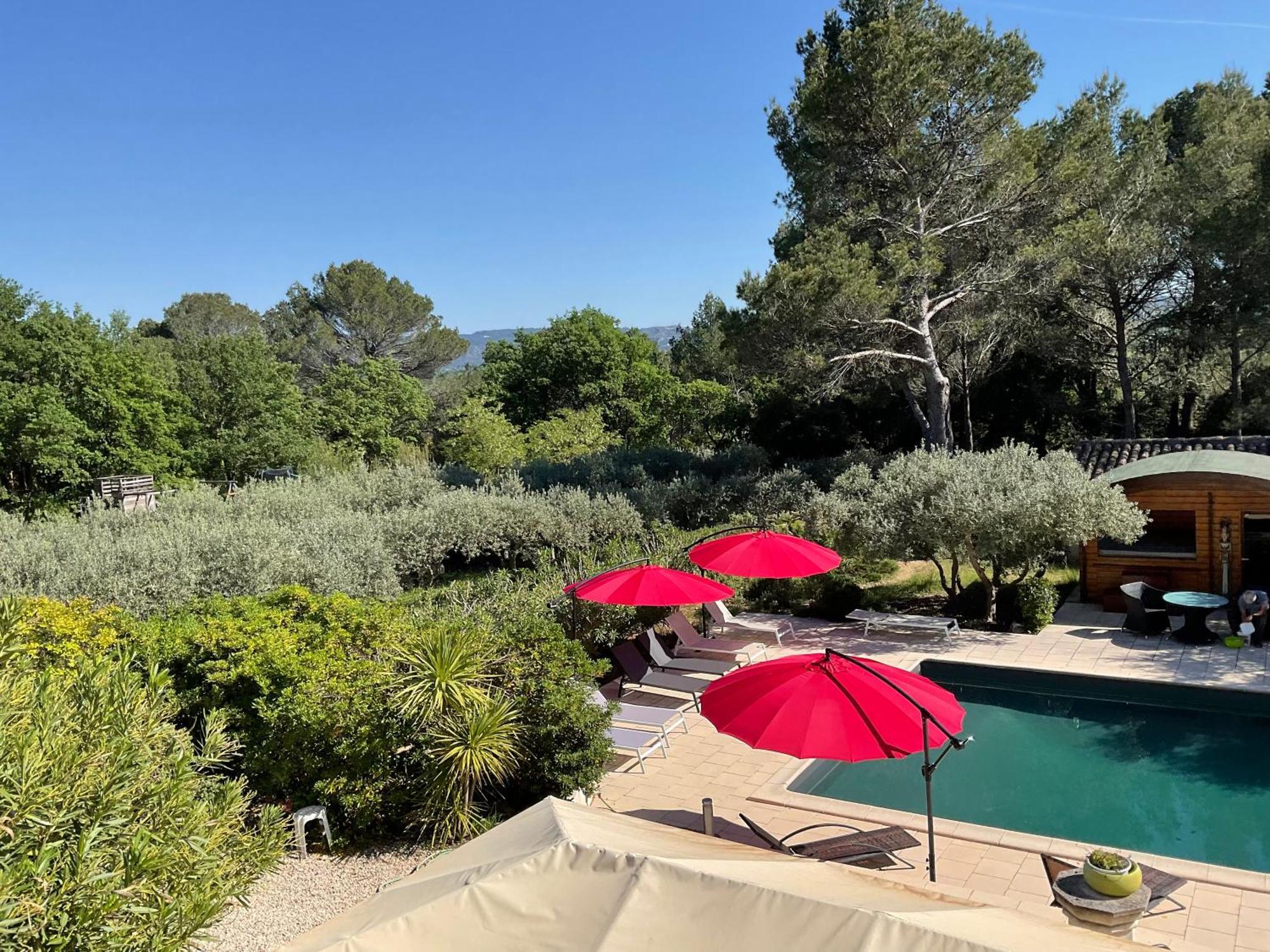 Villa Appel Du Luberon Mérindol Esterno foto