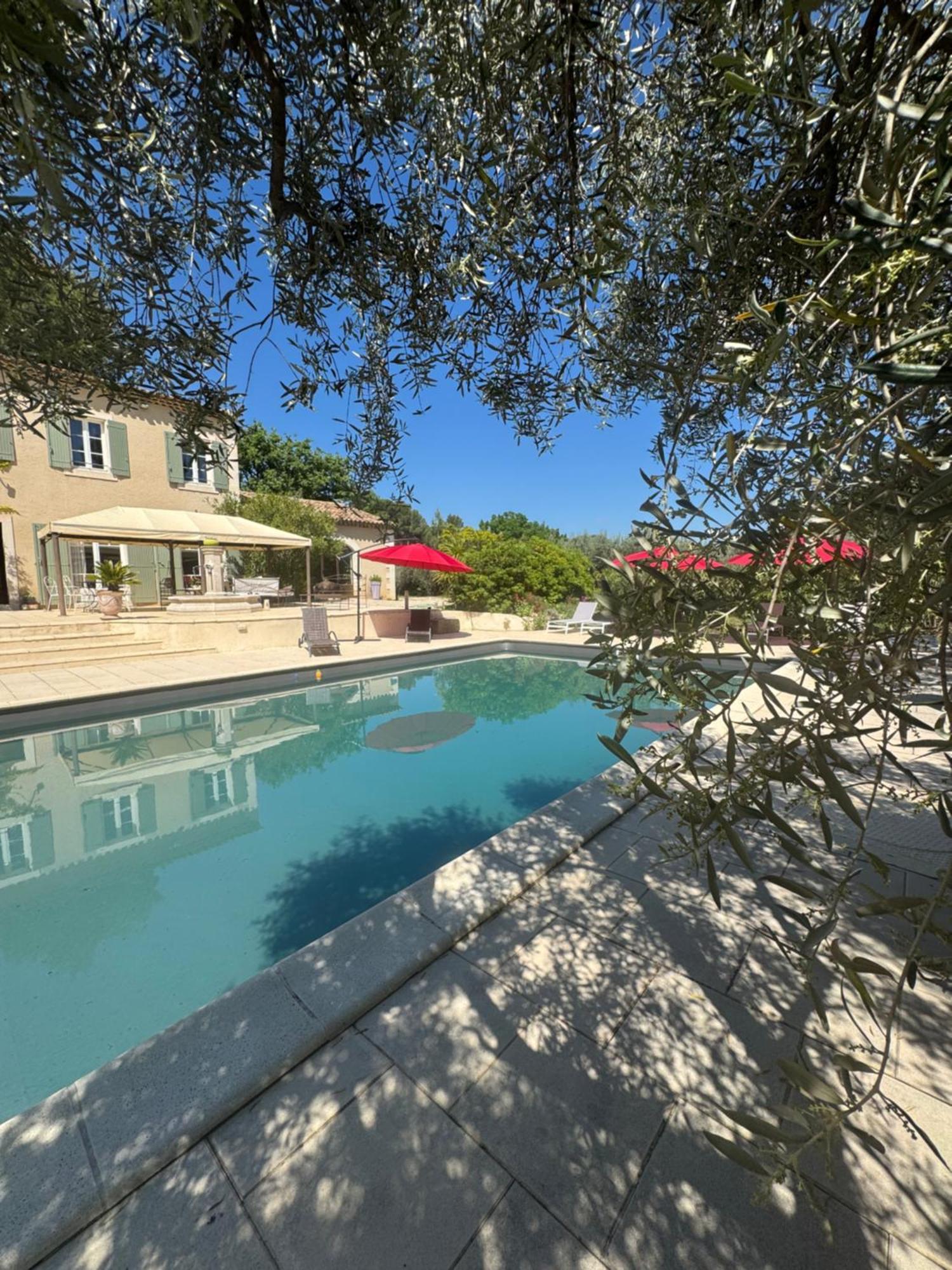 Villa Appel Du Luberon Mérindol Esterno foto